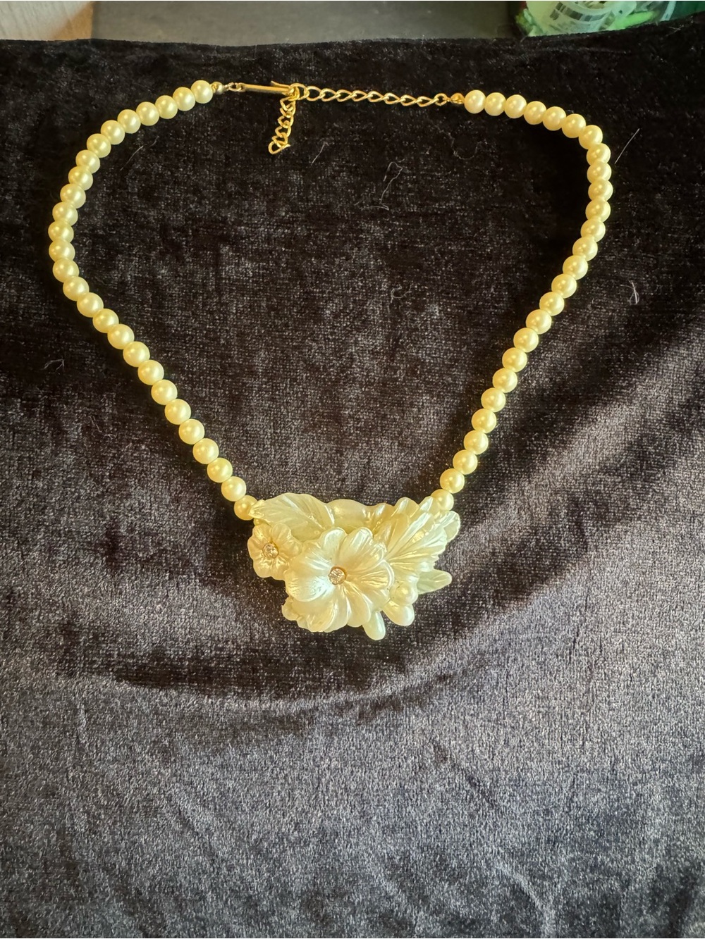Vintage Avon Gold Pearl Necklace with Carved Floral Centerpiece with Rhinestones